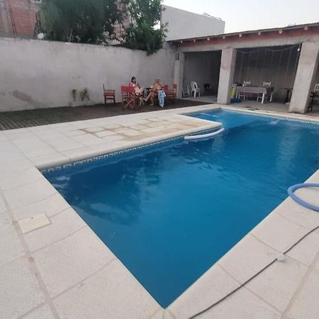 Habitacion Privada En Casa Particular Con Bano Y Espacios En Comun Compartidos- Precios Para 2 Personas 13000 Pesos Argentinos - 1 Persona 7500 Por Noche Конкордія Екстер'єр фото